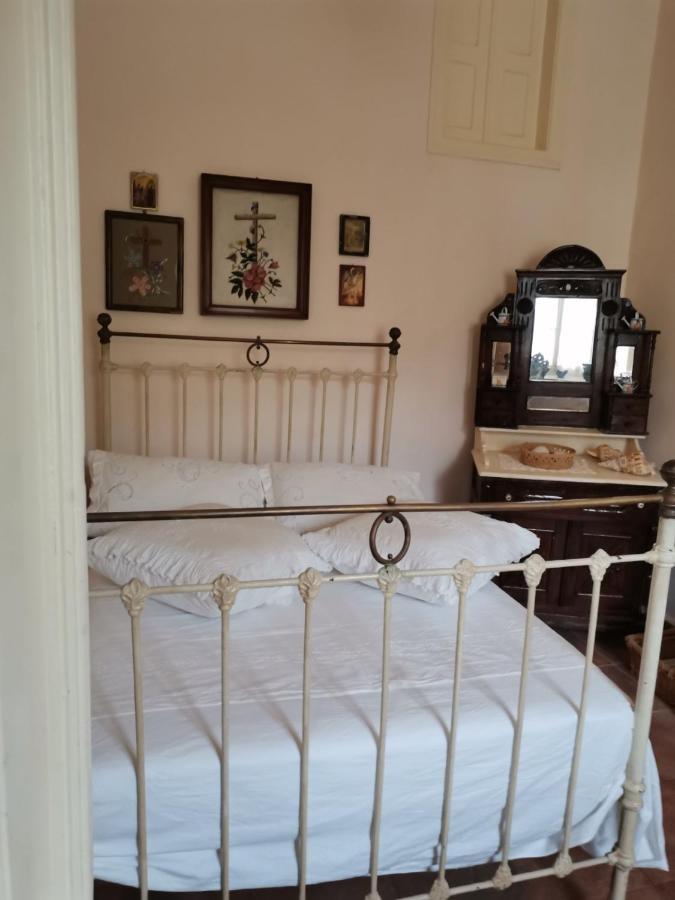 Villa Giannas House Symi Exterior foto